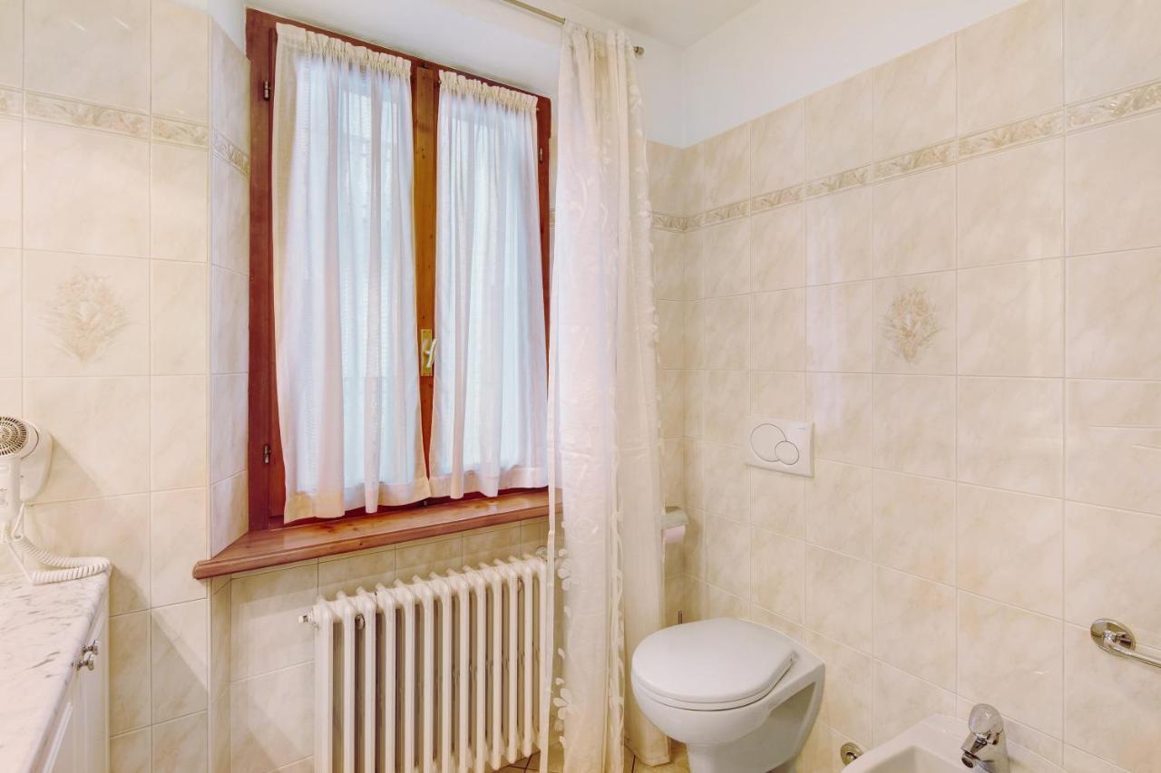 A Due Passi Valdidentro Apartment Isolaccia Bagian luar foto
